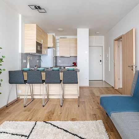 בודפשט Westside Garden Apartments By Urbanrent מראה חיצוני תמונה